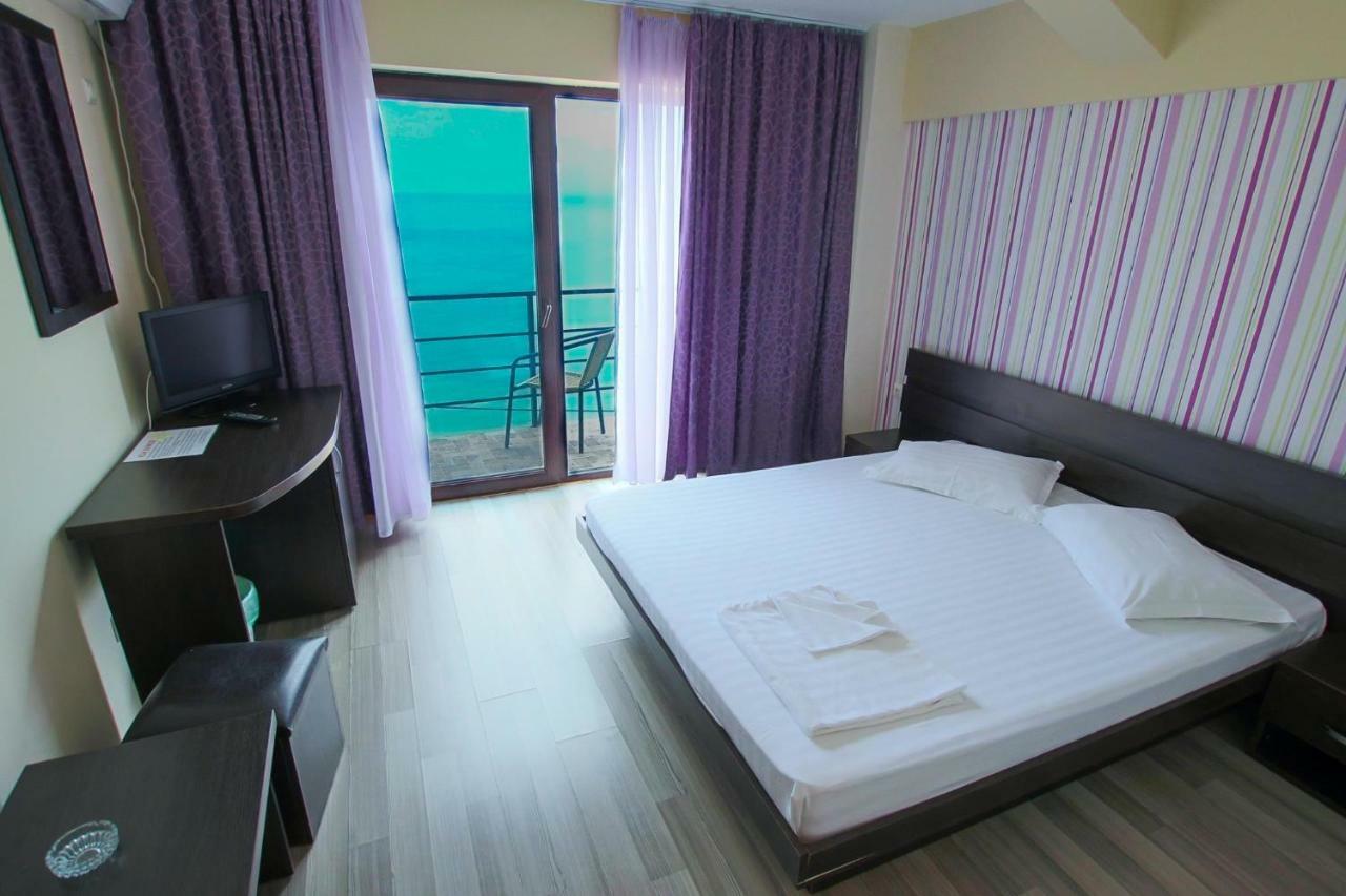 Vila Sunrise Костинешти Экстерьер фото